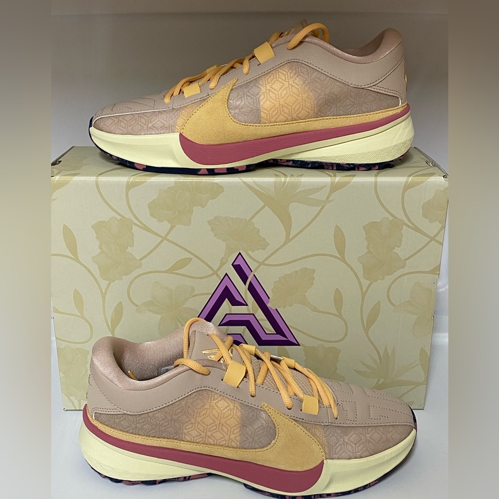 NIB Nike Zoom Freak 5 Fossil Stone Men  Basketball Shoes Sneaker DX4985 200 SZ 9